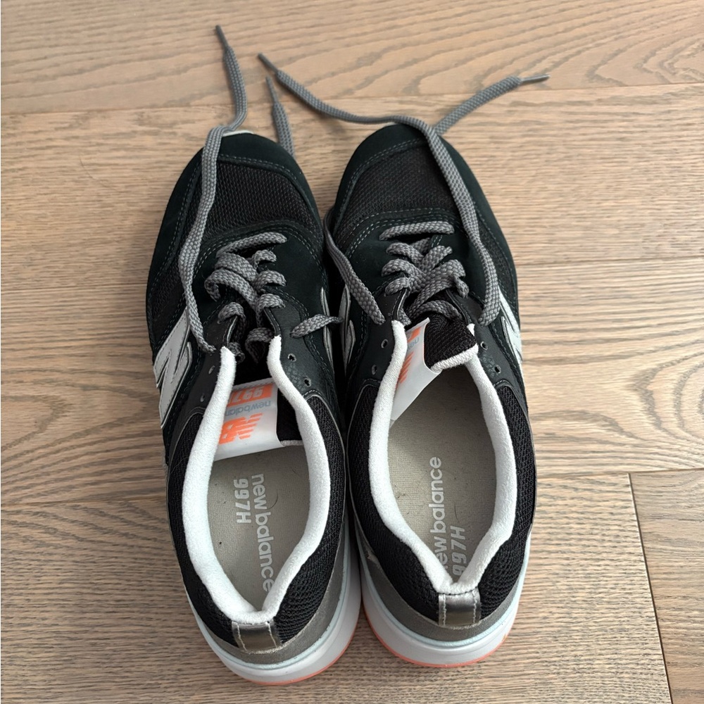 New Balance 997H Black and Gray Sneakers